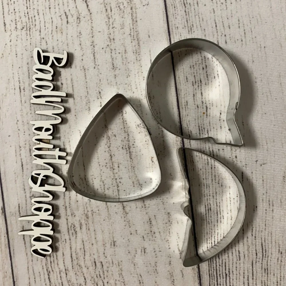 Set of 3 Vintage Metal Cookie Cutters - Candy Corn, Moon, Letter Q